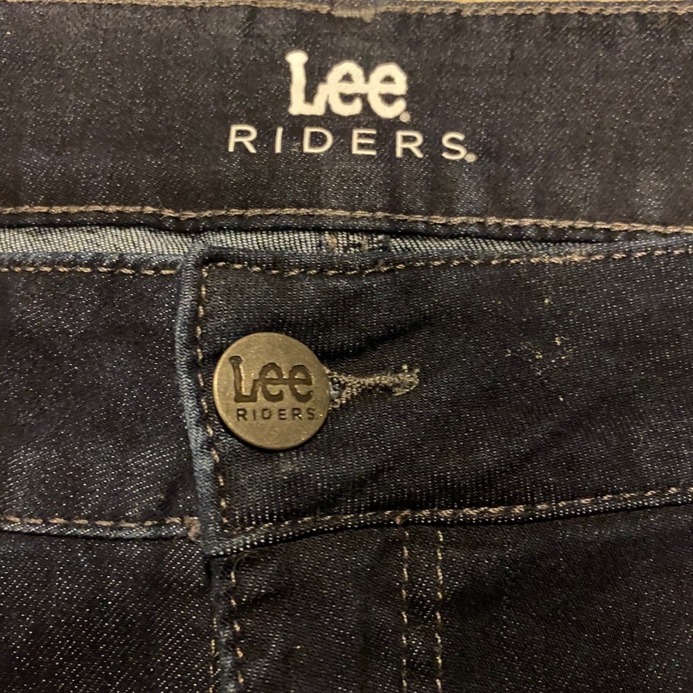 Lee Jeans